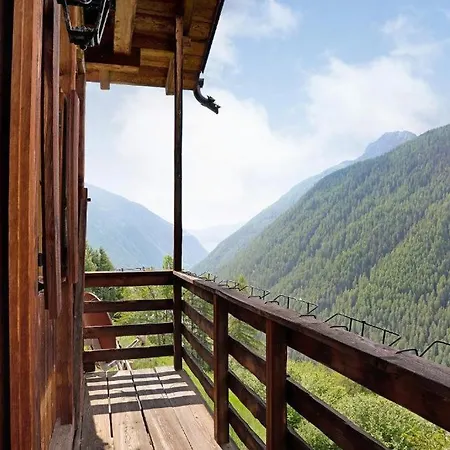 Apartment Berghof L'aret In Val Di Rabbi Piazzola