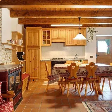 Berghof L'aret In Val Di Rabbi Apartment